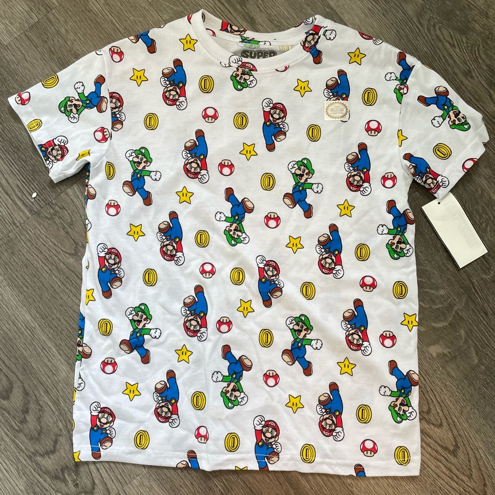 Brand New Super Mario Short Sleeve Tee